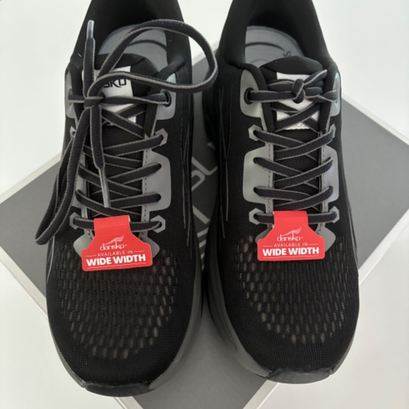 Dansko Pace Sneakers - Picture 5 of 5